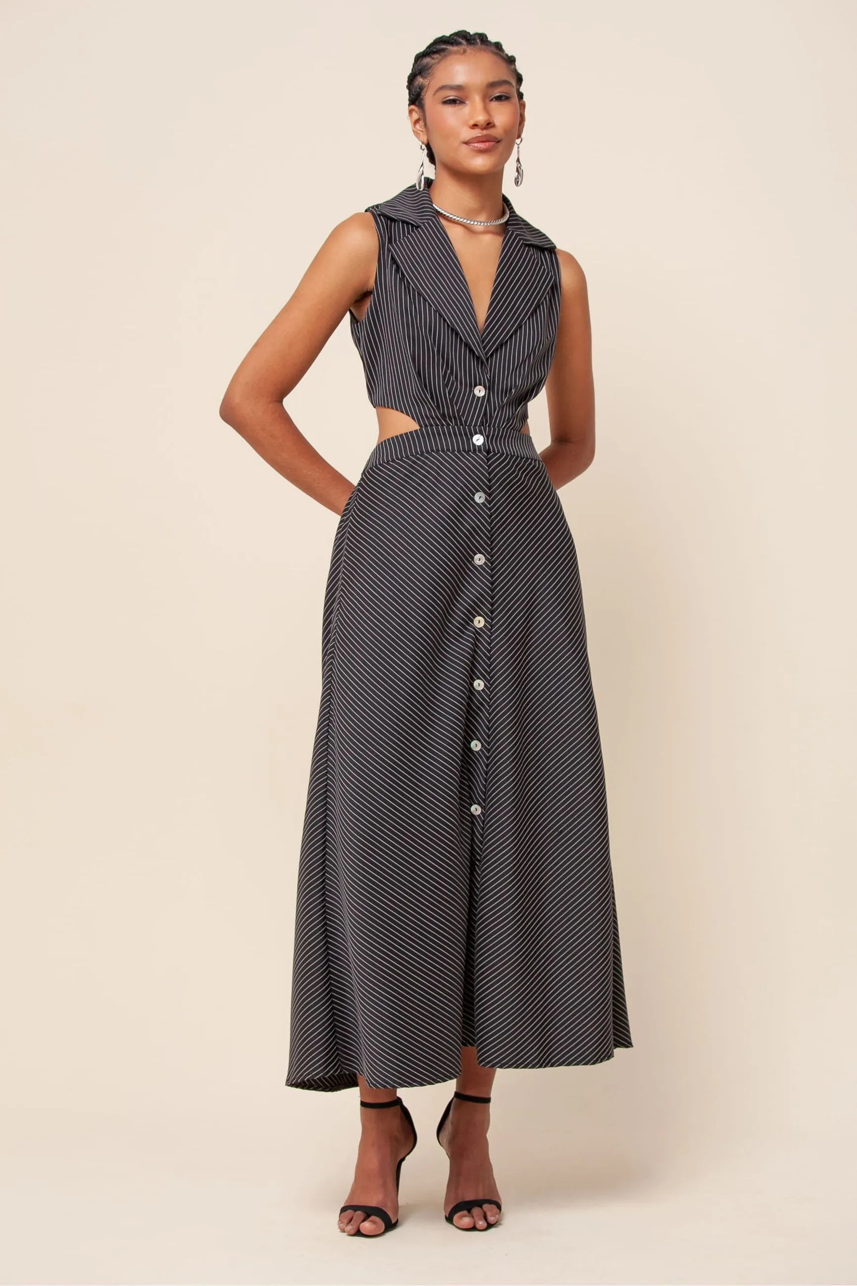 VESTIDO RISCA DE GIZ