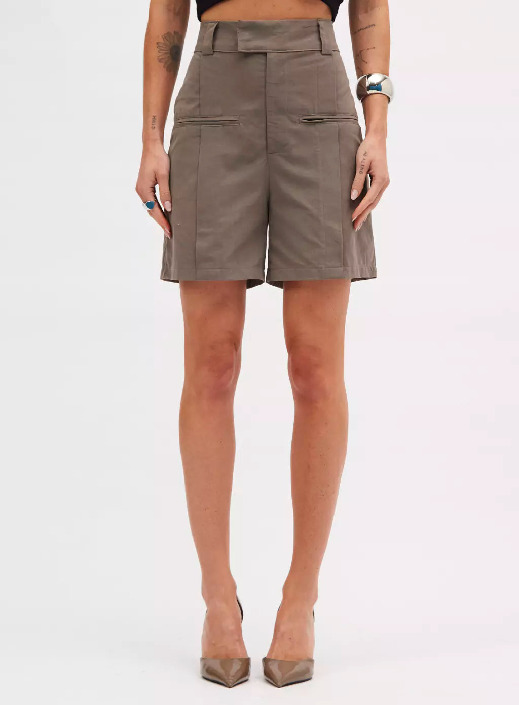 Bermuda Sommer Cinza Alita